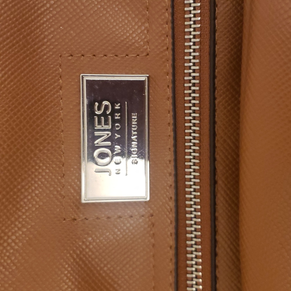 Jones New York Signature Tan Backpack Silver Hardware - Picture 2 of 14